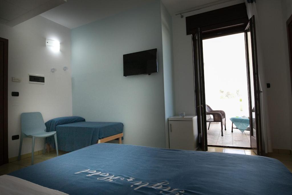 Gigli Hotel Salento Marina Di Pescoluse Luaran gambar